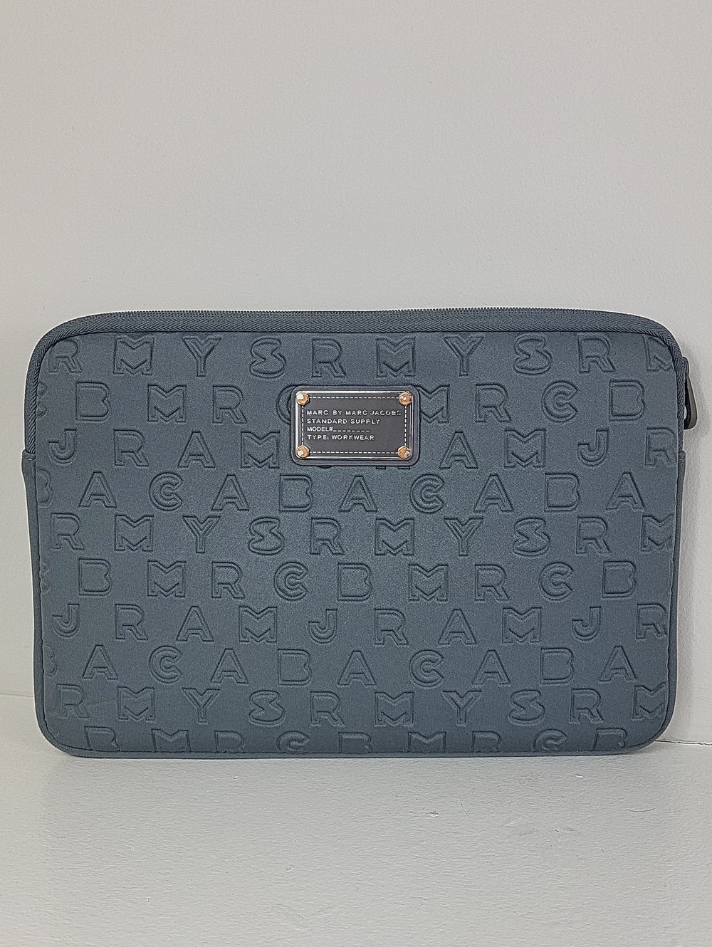 Marc Jacobs Slate rayโ Blue Embossed Logo Laptop Sleeve